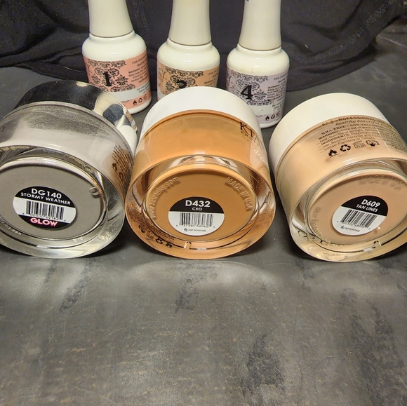 Kiara Sky dip powders - Picture 2 of 9